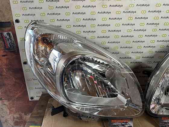 Фара правая Renault Kangoo 2013-2019 (260102647R) Ковель