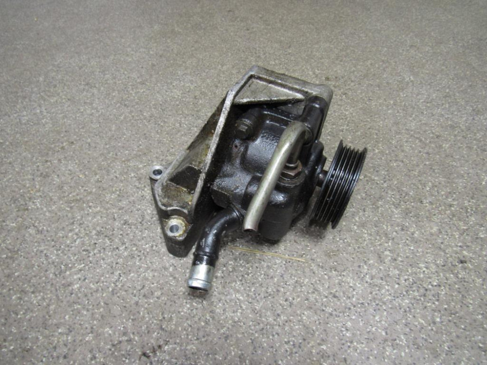 Насос гидроусилителя руля Ford Ford Fusion 1.25 / 1.3 / 1.4 / 1.6 бензин 2002-2012 Ковель - зображення 1