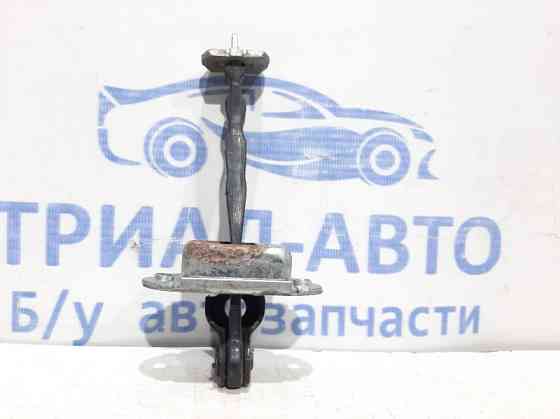 Ограничитель двери задний правый Nissan Juke F15 2010 (б/у) Киев