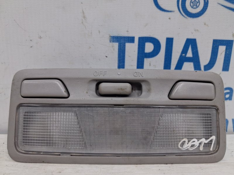 Плафон передний Mitsubishi L200 KB 2.5 ДИЗЕЛЬ 4D56U 2006 (б/у) Киев - изображение 1