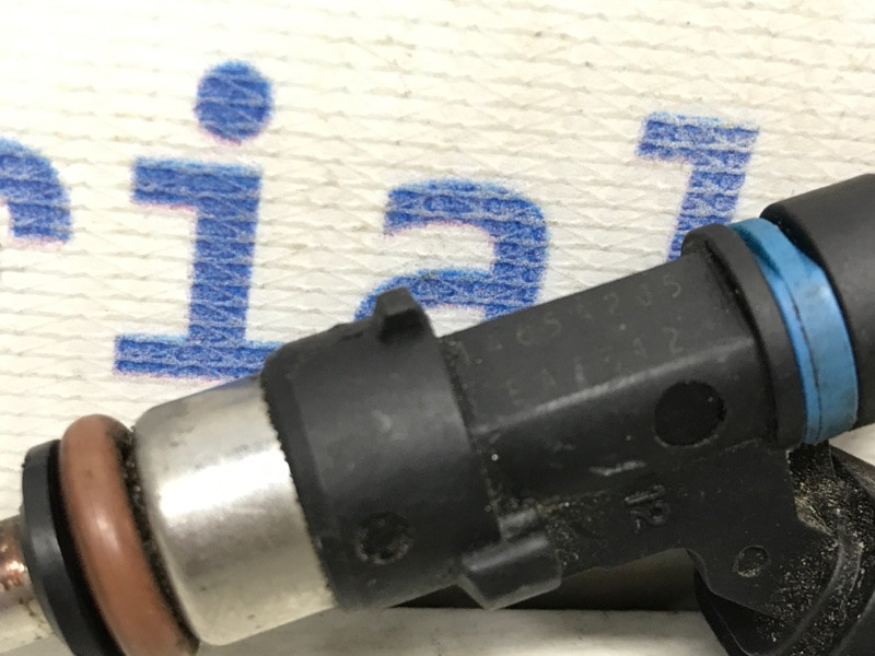 Форсунка топливная Mitsubishi Outlander XL 2.4 БЕНЗИН 4B12 2007 (б/у) Київ - зображення 3