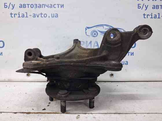 Кулак поворотный левый со ступицей Mazda 3 2013-2019 B45A33031 (Арт. 64133) Киев