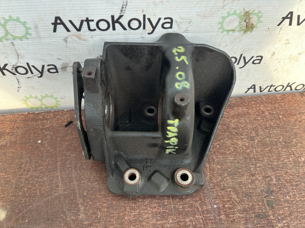 Кронштейн промвала правый Renault Trafic 2.5 dci 2007-2014 (8200426805) Ковель - зображення 1