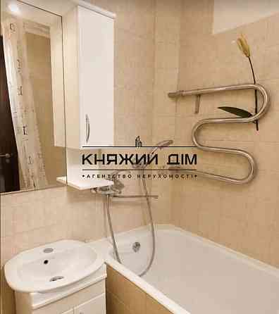 Продаж 1-но к. квартири м. Чернігівська. №21147547 Киев