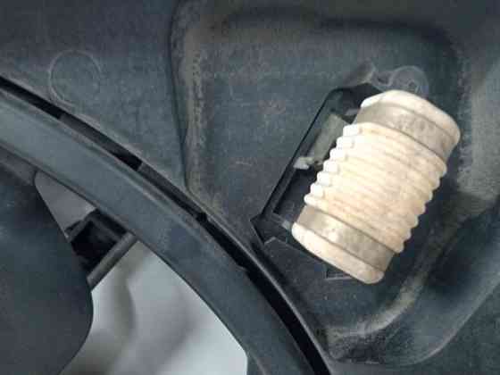 Диффузор с вентилятором радиатора Kia Ceed JD 1.6 DIESEL D4FB 2012 (б/у) Киев