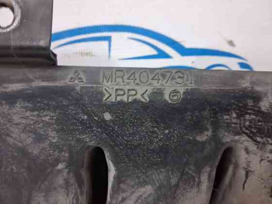 Воздухозаборник Mitsubishi Pajero Wagon 3 3.2 ДИЗЕЛЬ 4M41 1999 (б/у) Киев