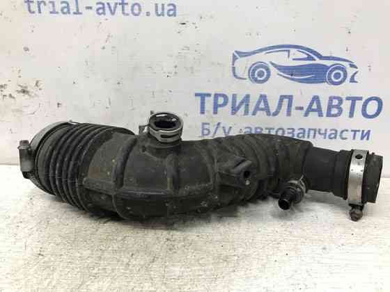 Патрубок воздушного фильтра Nissan Qashqai J11 1.2 БЕНЗИН HRA2DDT 2013 (б/у) Київ