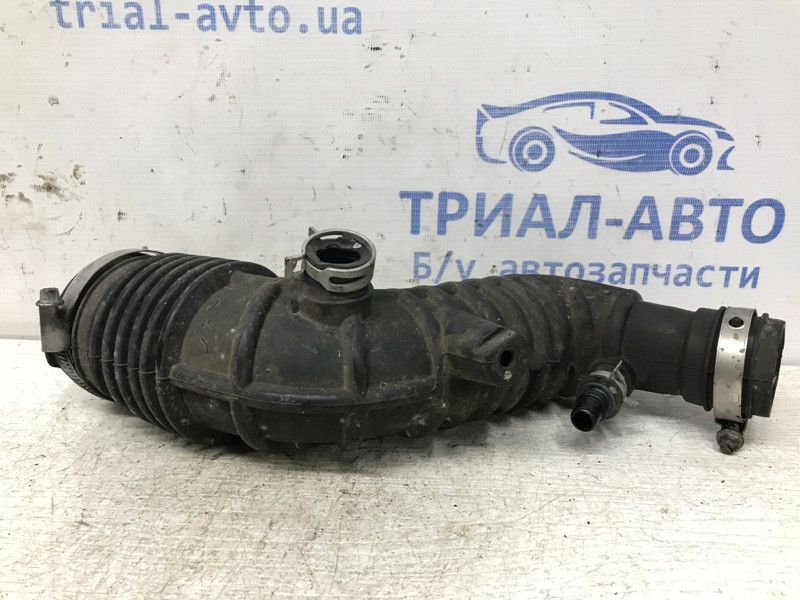 Патрубок воздушного фильтра Nissan Qashqai J11 1.2 БЕНЗИН HRA2DDT 2013 (б/у) Київ - зображення 1