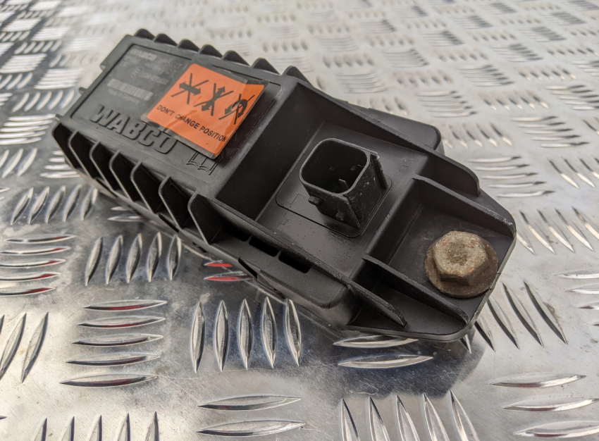 1747133 Датчик блока управления VSC DAF XF 106 Euro 6 Львов - изображение 1