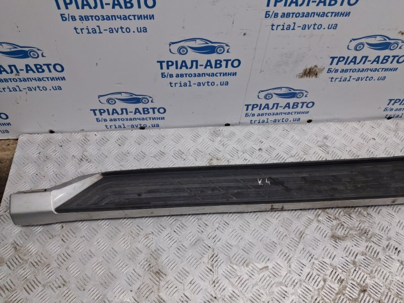 Накладка на подножку Mitsubishi Pajero Wagon 4 3.2 ДИЗЕЛЬ 4M41 2006 лев. (б/у) Киев - изображение 2