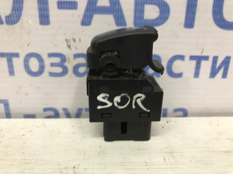 Кнопка стеклоподъемника Kia Sorento BL 2.5 DIESEL D4CB 2002 (б/у) Киев - изображение 1