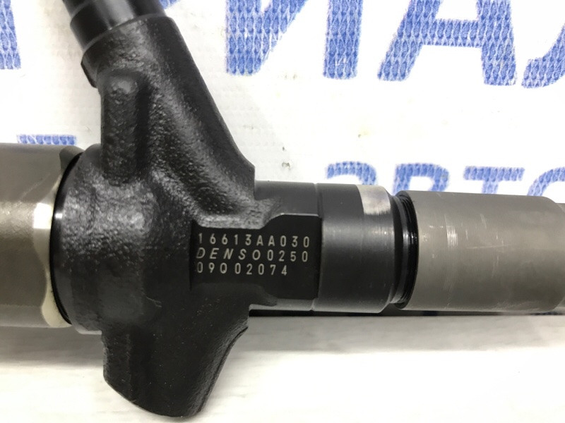 Форсунка топливная Subaru Forester SJ 2.0 DIESEL EE20Z 2012 (б/у) Киев - изображение 4