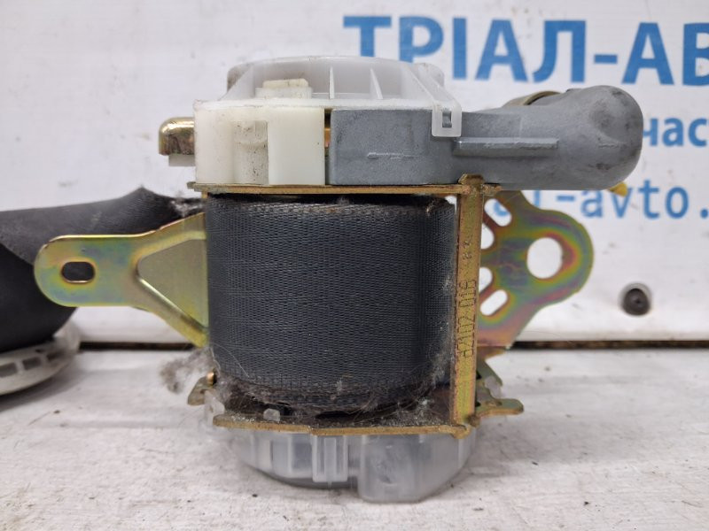 Ремень безопасности передний правый Toyota Camry XV30 3.0 БЕНЗИН 1MZFE 2001 (б/у) Київ - зображення 3
