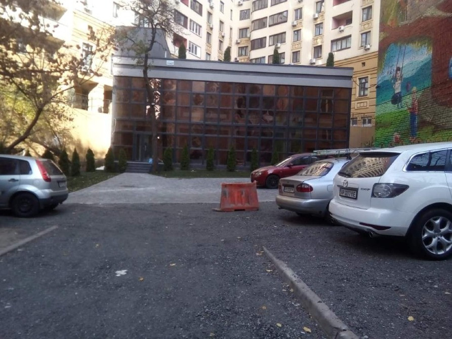 Продам офисное здание Центр Київ - зображення 2