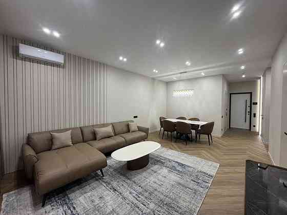 долгосрочная аренда 2-к квартира Киев, Печерский, 2300 $/мес. Киев