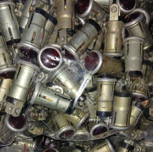 Куплю ліхтар контрольної лампи ПД20-Д1 Суми - зображення 1