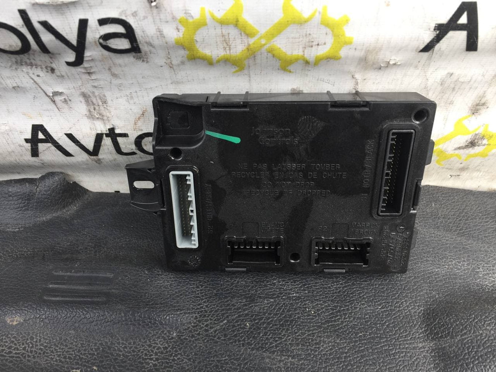 Блок комфорта Renault Trafic III 2014-2021 (284B14712R) Ковель - изображение 1