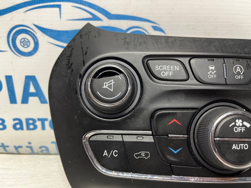 Панель управления радио и климатом Jeep Cherokee KL 3.2 БЕНЗИН EHK 2013 (б/у) Київ - зображення 3