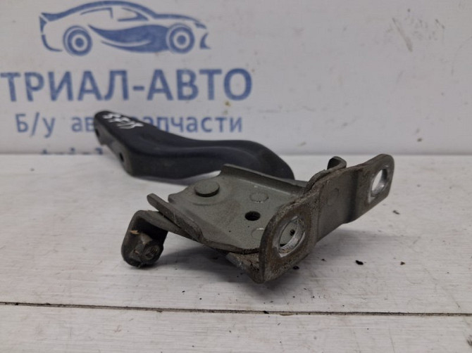 Петля капота правая Subaru Forester SJ 2.0 DIESEL EE20Z 2012 (б/у) Киев - изображение 3