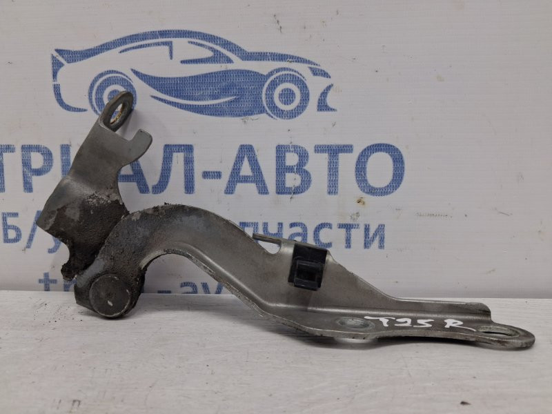 Петля капота правая Toyota Avensis T25 1.8 БЕНЗИН 1ZZFE 2003 (б/у) Киев - изображение 1