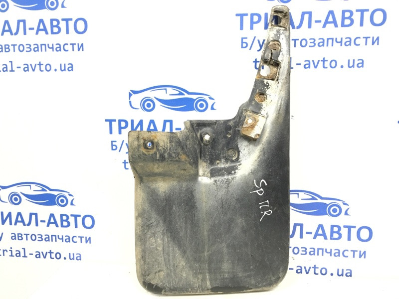 Брызговик передний Mitsubishi Pajero Sport K9 2.5 DIESEL 4D56 1996 прав. (б/у) Киев - изображение 1