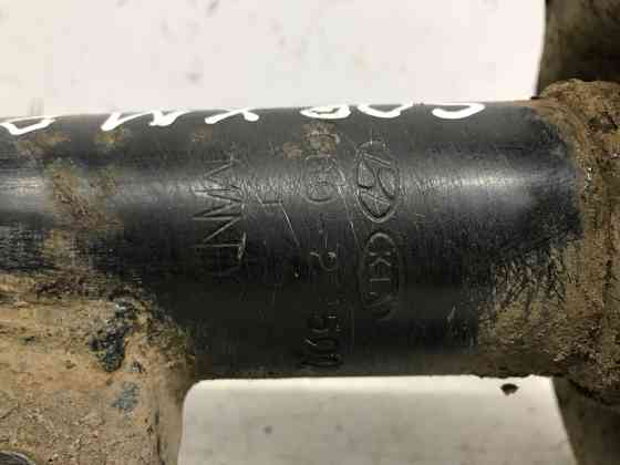 Амортизатор передний правый Kia Sorento XM 2.2 DIESEL D4HB 2009 (б/у) Киев