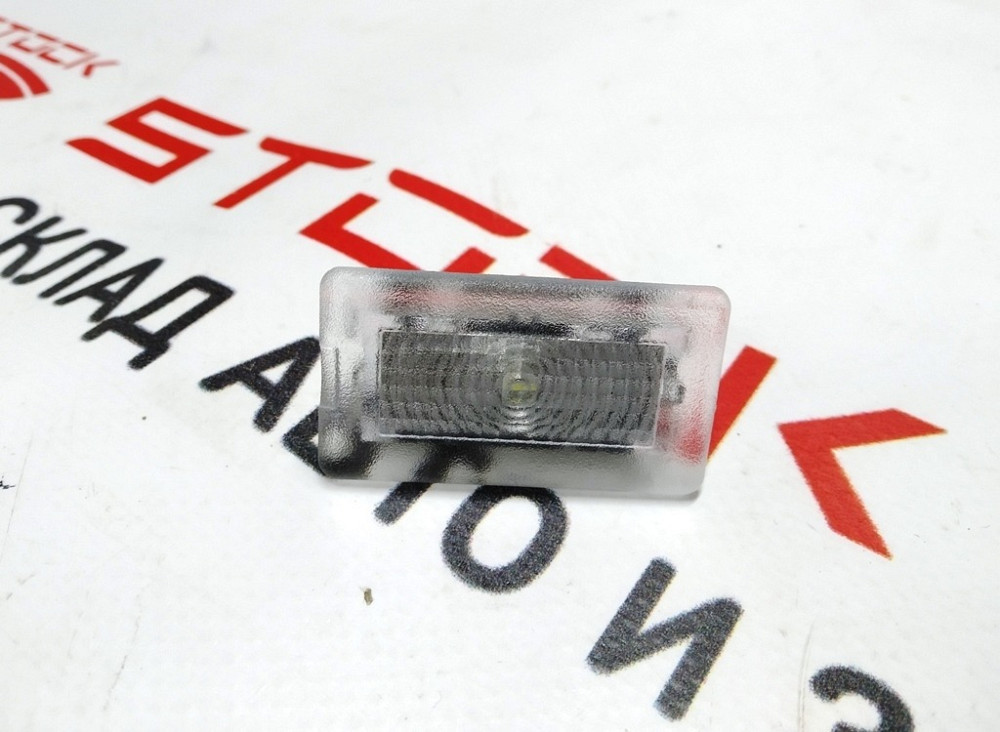 1Фонарь подсветки Tesla model S, model S REST, model X, model 3 1007151-70-E Киев - изображение 1