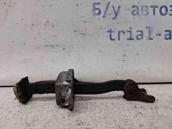 Ограничитель двери передний левый Nissan Navara 2004-2015 804304X00A (Арт. 64505) Киев