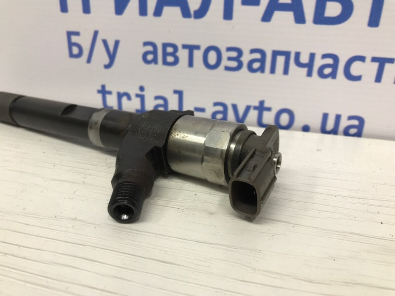 Форсунка топливная Mitsubishi ASX GA 1.8 DIESEL 4N13 2010 (б/у) Киев - изображение 2