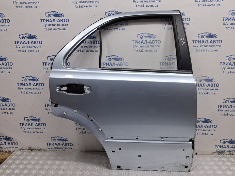 Дверь задняя правая Kia Sorento 2002-2011 770043E111 (Арт. 62292) Киев - изображение 1