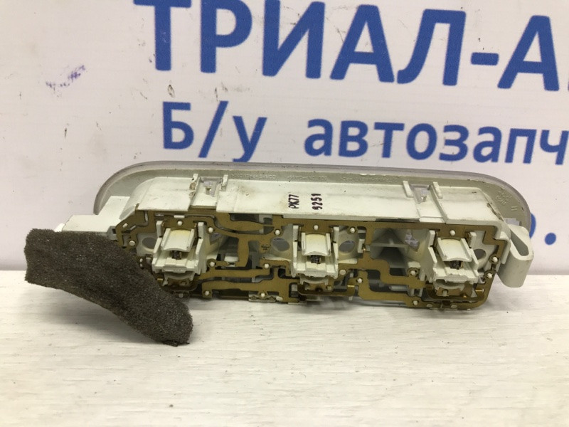 Плафон передний Nissan Qashqai J10 2.0 БЕНЗИН MR20DE 2006 (б/у) Київ - зображення 2