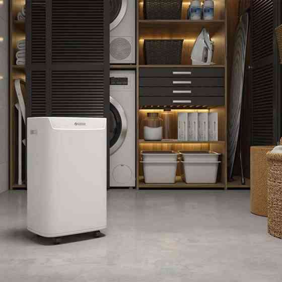 Осушитель воздуха Olimpia Splendid AQUARIA S1 10 P OS-2060 170 Вт белый Київ