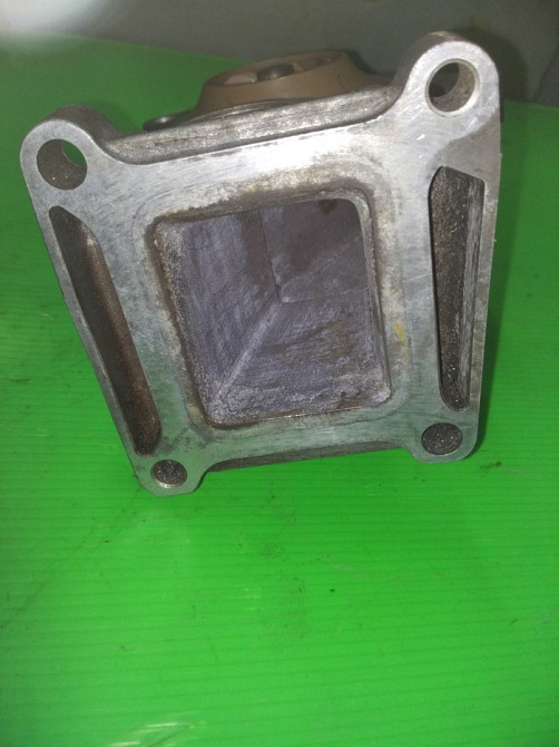 Насос системи охолодження двигуна XS7Q-8K500-AH Форд 2.0TDCI Винница - изображение 6