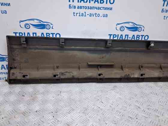 Накладка двери Mitsubishi Pajero Wagon 3 3.2 ДИЗЕЛЬ 4M41 1999 перед. лев. (б/у) Київ