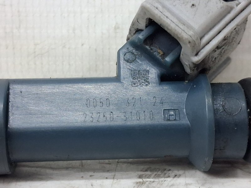 Форсунка топливная Toyota Prado 2002-2009 2320939015 (Арт. 66717) Киев - изображение 3