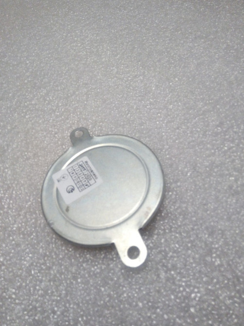 Світловідбивач ФП-311 червоний на залізній основі катафот на легковий причіп Баришівка - зображення 3