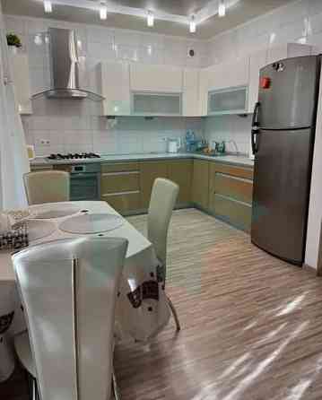 Продам. 2-к.кв. 1/9, вул.Богданова (Василя Шкляра), Дніпро