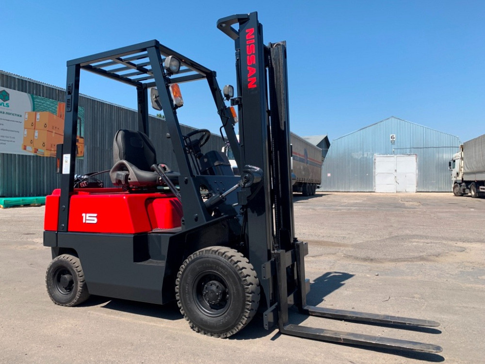 Вилочний газ-бензиновий автонавантажувач Nissan з двома додатковими секцiями Одесса - изображение 1