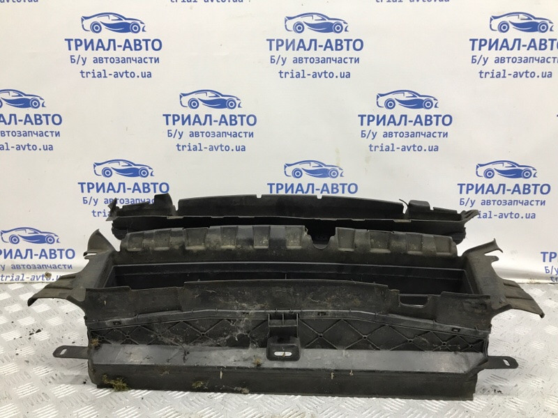 Дефлектор радиатора Ford Kuga 2011-2019 1948606 (Арт. 57228) Киев - изображение 3