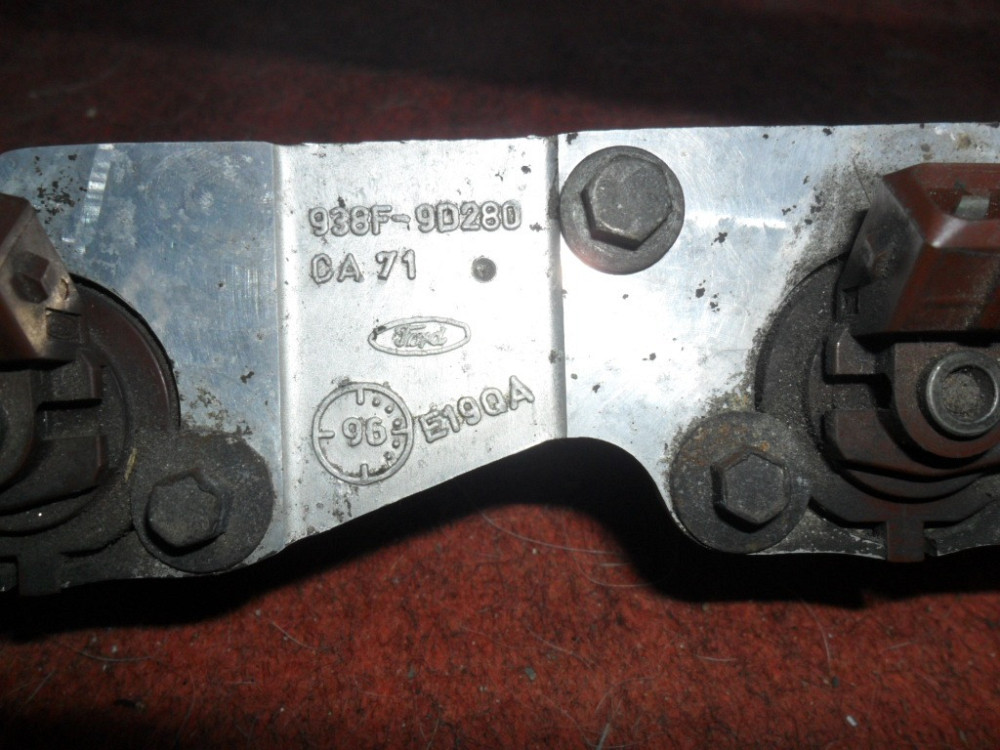 Ford 938F9D280CA, Паливна рейка Форд Ескорт, Мондео 1.8, 16V оригінал Вінниця - зображення 7