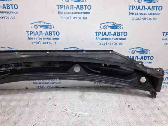 Дефлектор дворников Infiniti QX60 2013-2021 668623JA0A (Арт. 72440) Київ