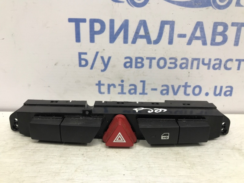 Кнопка аварийки Kia Ceed ED 1.6 DIESEL D4FB 2006 (б/у) Київ - зображення 1