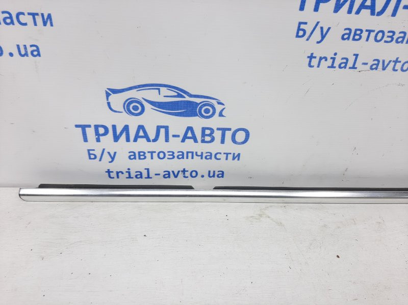 Молдинг стекла двери задний Chevrolet Cruze J300 1.8 2009 (б/у) Київ - зображення 2