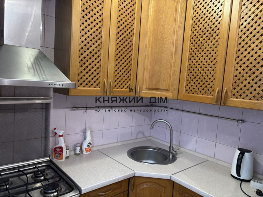 Пропонується в оренду 1-к.кв. біля м. Палац Україна Київ - зображення 1