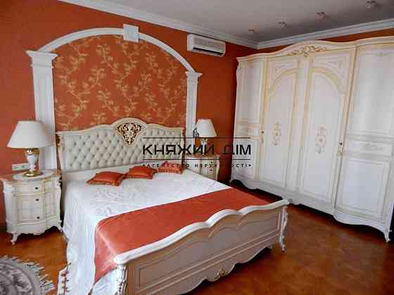 Оренда 3 кім. розд. на Леси Українки м. Печерська. Код : 1137909 Київ