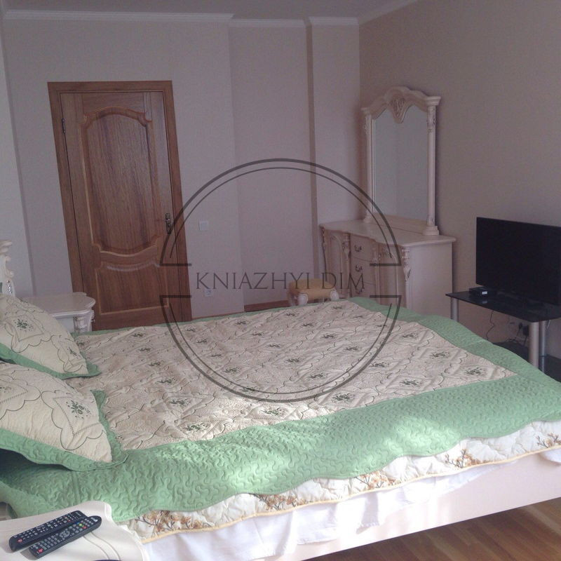 Оренда. Відмінна 3-х кімнатна студіо м. Вокзальна Липковского 18 Код об'єкта 1186341 Киев - изображение 3