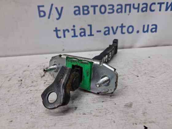 Ограничитель двери задний правый Kia Sorento 2009-2021 794902P500 (Арт. 78104) Київ