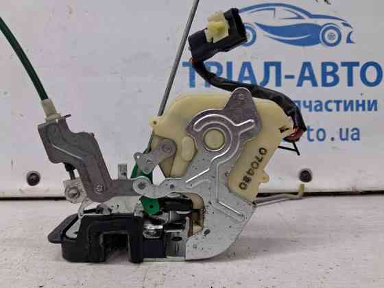 Замок двери передний левый Kia Sorento BL 2.5 DIESEL D4CB 2002 (б/у) Киев