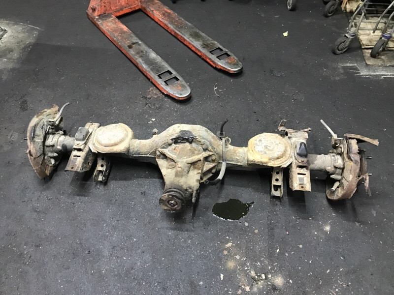 Мост задний Mitsubishi Pajero Sport K9 2.5 DIESEL 4D56 1996 (б/у) Київ - зображення 1