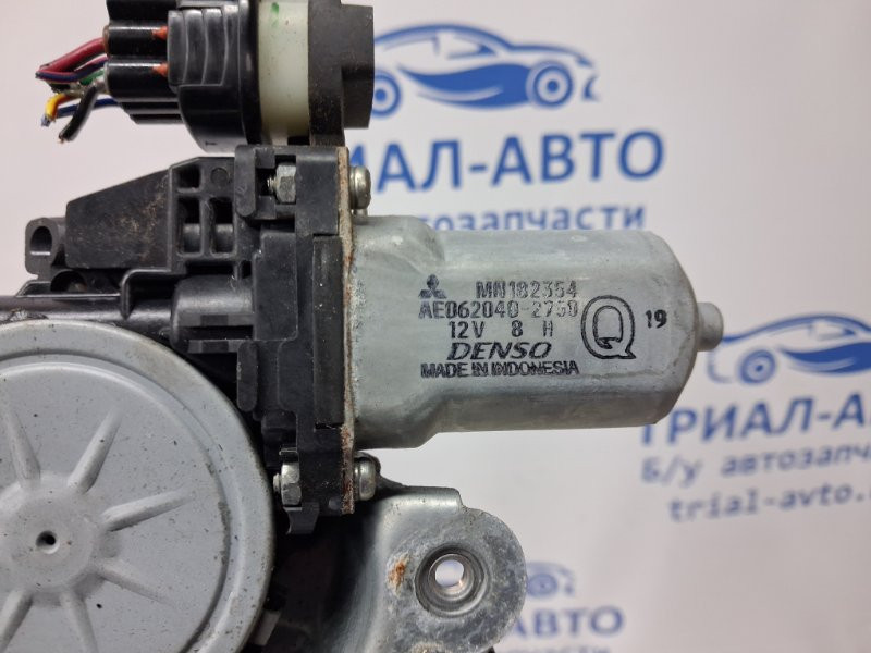 Стеклоподъемник передний правый Mitsubishi L200 KB 2.5 ДИЗЕЛЬ 4D56U 2006 (б/у) Киев - изображение 4